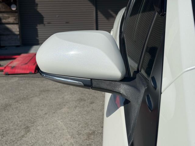 プリウス Aプレミアム 電動パワーシート 黒革シート LEDライト 地デジフルセグ Rカメラ スマキー クルコン メモリナビ AC ETC キーレスエントリー ミュージックプレイヤー接続可 イモビ アルミホイール HDML(15枚目)