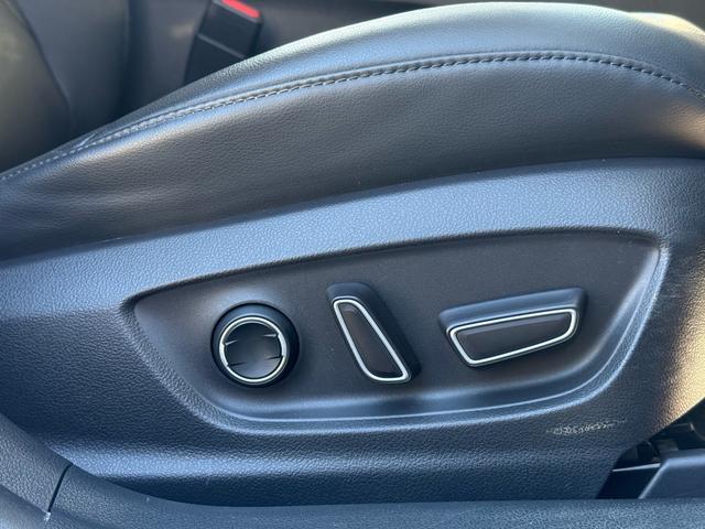 プリウス Aプレミアム 電動パワーシート 黒革シート LEDライト 地デジフルセグ Rカメラ スマキー クルコン メモリナビ AC ETC キーレスエントリー ミュージックプレイヤー接続可 イモビ アルミホイール HDML(34枚目)