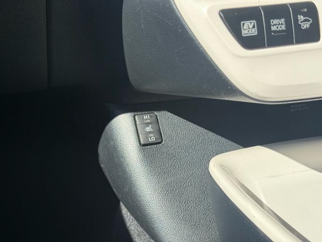 プリウス Aプレミアム 電動パワーシート 黒革シート LEDライト 地デジフルセグ Rカメラ スマキー クルコン メモリナビ AC ETC キーレスエントリー ミュージックプレイヤー接続可 イモビ アルミホイール HDML(57枚目)