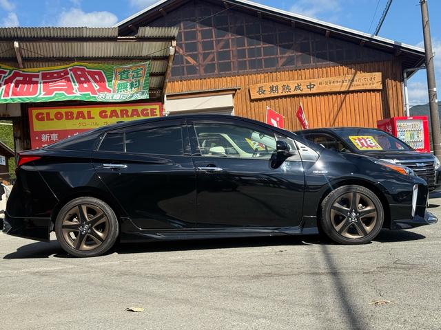 プリウス Sツーリングセレクション アルパインナビ 9インチ(BLUETOOTH/フルセグ/バックカメラ・ETC・ドライブレコーダー・トヨタセーフティセンス・クルーズコントロール・レーンディパーチャーアラート・PKSB(17枚目)