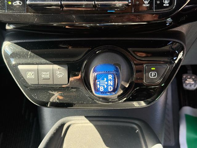 プリウス Sツーリングセレクション アルパインナビ 9インチ(BLUETOOTH/フルセグ/バックカメラ・ETC・ドライブレコーダー・トヨタセーフティセンス・クルーズコントロール・レーンディパーチャーアラート・PKSB(42枚目)