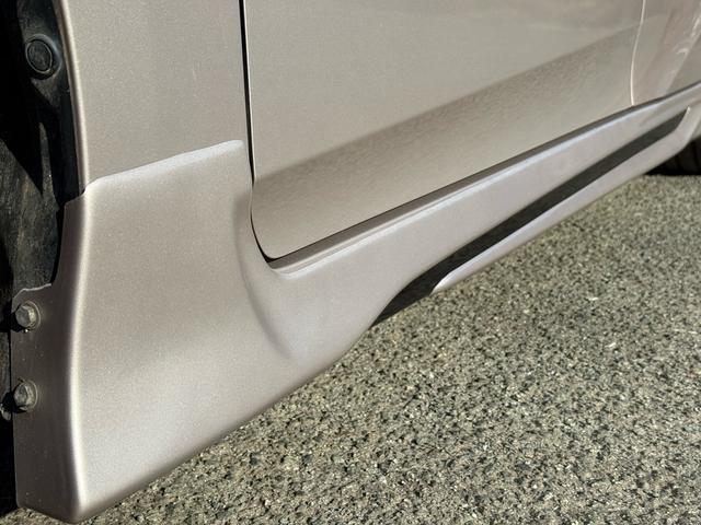 プリウス Ｓセーフティプラス　純正ナビ　ｔｏｙｏｔａチームメイト　新品フルエアロＦ・Ｓ・Ｒ　バックカメラ　ビルトインＥＴＣ　レーダークルーズコントロール　衝突軽減ブレーキ　横滑り防止　スマートキー　プッシュスタート　オートライト（9枚目）