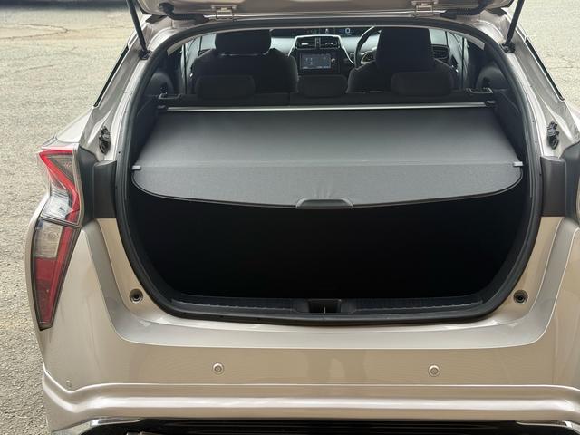 プリウス Ｓセーフティプラス　純正ナビ　ｔｏｙｏｔａチームメイト　新品フルエアロＦ・Ｓ・Ｒ　バックカメラ　ビルトインＥＴＣ　レーダークルーズコントロール　衝突軽減ブレーキ　横滑り防止　スマートキー　プッシュスタート　オートライト（59枚目）