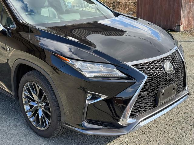 ＲＸ ＲＸ２００ｔ　Ｆスポーツ　黒革エアシート・パノラミックビュー・３眼ＬＥＤヘッド・純正ナビ・フルセグ・ＢＴオーディオ・純正２０ＡＷ・パワーバックドア・リアシートヒーター・セーフティＳ・パドルシフト・ＨＵＤ・オートＨＩビーム（9枚目）