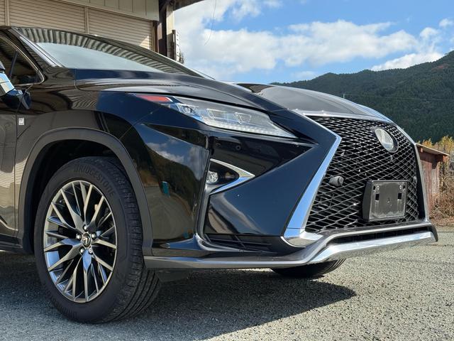 ＲＸ ＲＸ２００ｔ　Ｆスポーツ　黒革エアシート・パノラミックビュー・３眼ＬＥＤヘッド・純正ナビ・フルセグ・ＢＴオーディオ・純正２０ＡＷ・パワーバックドア・リアシートヒーター・セーフティＳ・パドルシフト・ＨＵＤ・オートＨＩビーム（10枚目）