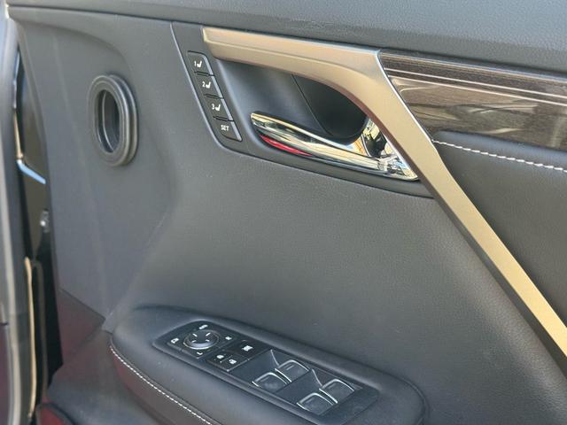 ＲＸ ＲＸ２００ｔ　Ｆスポーツ　黒革エアシート・パノラミックビュー・３眼ＬＥＤヘッド・純正ナビ・フルセグ・ＢＴオーディオ・純正２０ＡＷ・パワーバックドア・リアシートヒーター・セーフティＳ・パドルシフト・ＨＵＤ・オートＨＩビーム（37枚目）