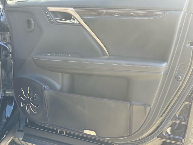 ＲＸ ＲＸ２００ｔ　Ｆスポーツ　黒革エアシート・パノラミックビュー・３眼ＬＥＤヘッド・純正ナビ・フルセグ・ＢＴオーディオ・純正２０ＡＷ・パワーバックドア・リアシートヒーター・セーフティＳ・パドルシフト・ＨＵＤ・オートＨＩビーム（46枚目）