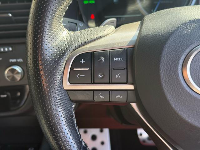 ＲＸ ＲＸ２００ｔ　Ｆスポーツ　黒革エアシート・パノラミックビュー・３眼ＬＥＤヘッド・純正ナビ・フルセグ・ＢＴオーディオ・純正２０ＡＷ・パワーバックドア・リアシートヒーター・セーフティＳ・パドルシフト・ＨＵＤ・オートＨＩビーム（50枚目）