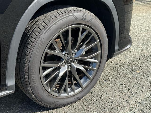 ＲＸ ＲＸ２００ｔ　Ｆスポーツ　黒革エアシート・パノラミックビュー・３眼ＬＥＤヘッド・純正ナビ・フルセグ・ＢＴオーディオ・純正２０ＡＷ・パワーバックドア・リアシートヒーター・セーフティＳ・パドルシフト・ＨＵＤ・オートＨＩビーム（78枚目）