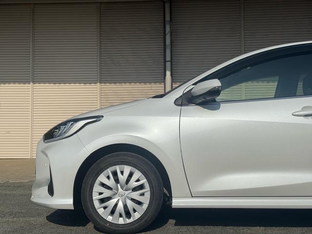 ヤリス ハイブリッドZ TSS DA レンタUP ETC バックカメラ LEDヘッドライト コーナーセンサー シートヒーター アイドリングストップ キーレス プッシュスタート クルーズコントロール オートエアコン(7枚目)