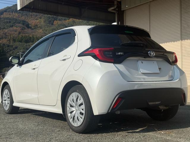 ヤリス ハイブリッドZ TSS DA レンタUP ETC バックカメラ LEDヘッドライト コーナーセンサー シートヒーター アイドリングストップ キーレス プッシュスタート クルーズコントロール オートエアコン(13枚目)