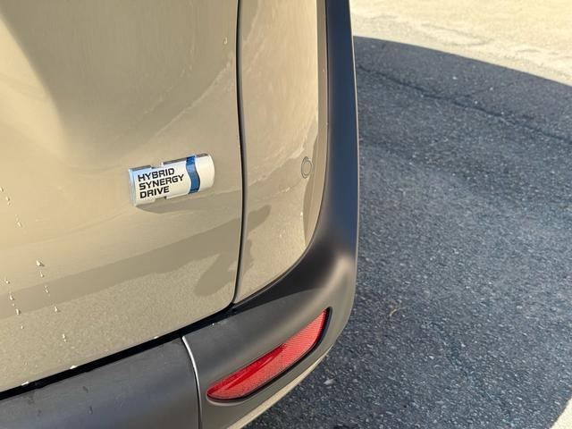 シエンタ ハイブリッドG クエロ 12.1インチ後席モニター 全方位モニター TSS オートハイビーム 両側パワースライドドア 純正ナビ 衝突軽減ブレーキ ハーフレザーシート LEDヘッドライト シートヒーター バックカメラ ドラレコ(22枚目)