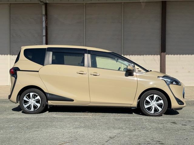 シエンタ ハイブリッドG クエロ 12.1インチ後席モニター 全方位モニター TSS オートハイビーム 両側パワースライドドア 純正ナビ 衝突軽減ブレーキ ハーフレザーシート LEDヘッドライト シートヒーター バックカメラ ドラレコ(24枚目)