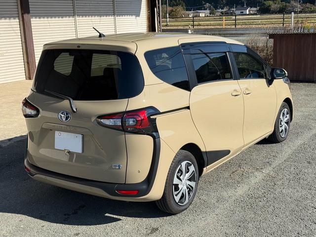 シエンタ ハイブリッドG クエロ 12.1インチ後席モニター 全方位モニター TSS オートハイビーム 両側パワースライドドア 純正ナビ 衝突軽減ブレーキ ハーフレザーシート LEDヘッドライト シートヒーター バックカメラ ドラレコ(29枚目)