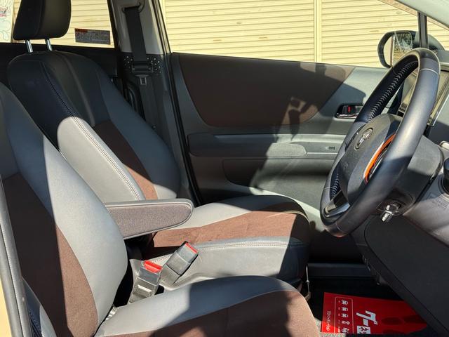 シエンタ ハイブリッドG クエロ 12.1インチ後席モニター 全方位モニター TSS オートハイビーム 両側パワースライドドア 純正ナビ 衝突軽減ブレーキ ハーフレザーシート LEDヘッドライト シートヒーター バックカメラ ドラレコ(33枚目)