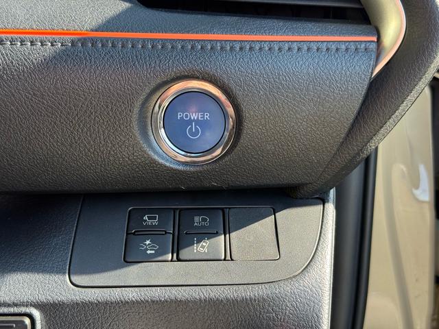 シエンタ ハイブリッドG クエロ 12.1インチ後席モニター 全方位モニター TSS オートハイビーム 両側パワースライドドア 純正ナビ 衝突軽減ブレーキ ハーフレザーシート LEDヘッドライト シートヒーター バックカメラ ドラレコ(35枚目)