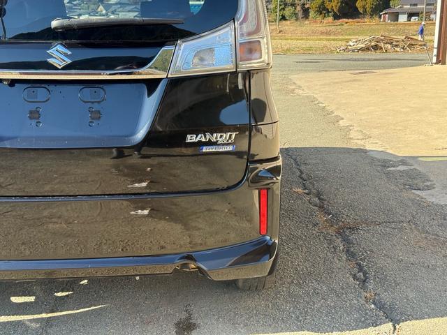 ソリオバンディット ハイブリッドＭＶ　純正ナビ　全周囲カメラ　電動スライドドア　オートライト　　フルセグ　Ｂｌｕｅｔｏｏｔｈ　ＬＥＤヘッドライト　シートヒーター　スマートキー　純正１５インチアルミ（12枚目）