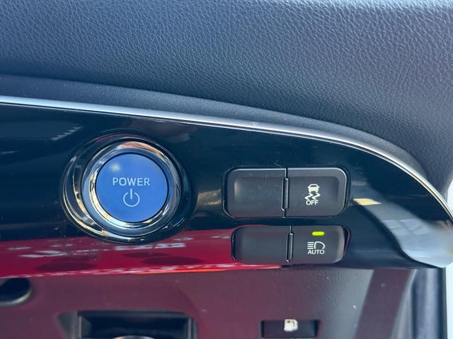 プリウス Ｓツーリングセレクション　新品１８インチアルミ＆タイヤ　フルエアロ　黒革シート　ＴＶナビ　バックカメラ　クルコン　シートヒーター　ＣＤ再生　ＤＶＤ視聴可　Ｂｌｕｅｔｏｏｔｈ接続　アイドリングストップ機能　オートライト　革ステア（38枚目）