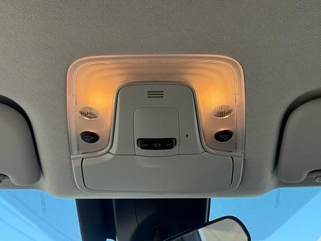 プリウス Ｓツーリングセレクション　新品１８インチアルミ＆タイヤ　フルエアロ　黒革シート　ＴＶナビ　バックカメラ　クルコン　シートヒーター　ＣＤ再生　ＤＶＤ視聴可　Ｂｌｕｅｔｏｏｔｈ接続　アイドリングストップ機能　オートライト　革ステア（46枚目）