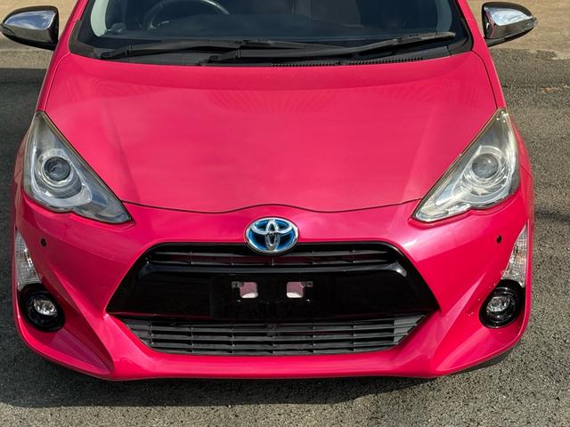 アクア Ｇ　中期　車検整備付　クルーズコントロール　ＬＥＤヘッドライト　ＬＥＤフォグランプ　オートライト　純正ＳＤナビ　地デジ　Ｂｌｕｅｔｏｏｔｈ　バックカメラ　　スマートキーＸ２　電格ミラー　革巻きステアリング（9枚目）