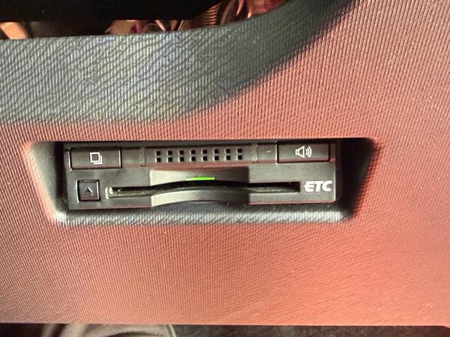 アクア Ｇ　中期　車検整備付　クルーズコントロール　ＬＥＤヘッドライト　ＬＥＤフォグランプ　オートライト　純正ＳＤナビ　地デジ　Ｂｌｕｅｔｏｏｔｈ　バックカメラ　　スマートキーＸ２　電格ミラー　革巻きステアリング（40枚目）