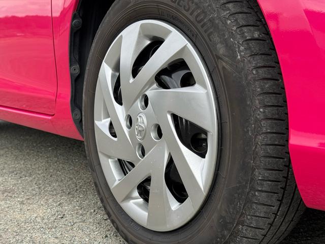 アクア Ｇ　中期　車検整備付　クルーズコントロール　ＬＥＤヘッドライト　ＬＥＤフォグランプ　オートライト　純正ＳＤナビ　地デジ　Ｂｌｕｅｔｏｏｔｈ　バックカメラ　　スマートキーＸ２　電格ミラー　革巻きステアリング（71枚目）