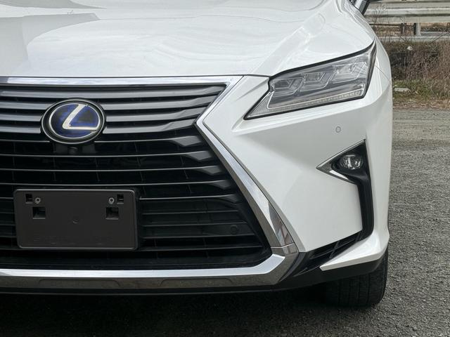 ＲＸ ＲＸ４５０ｈ　バージョンＬ　茶革エアシート・パノラミックビュー・セーフティＳ・純正ナビ・フルセグ・ＨＵＤ・３眼ＬＥＤヘッド・パワーバックドア・ＨＵＤ・リアシートヒーター・オートＨＩビーム・ＥＴＣ２．０・ウッドコンビステア・（3枚目）