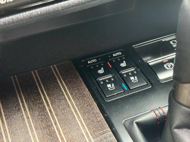 ＲＸ ＲＸ４５０ｈ　バージョンＬ　茶革エアシート・パノラミックビュー・セーフティＳ・純正ナビ・フルセグ・ＨＵＤ・３眼ＬＥＤヘッド・パワーバックドア・ＨＵＤ・リアシートヒーター・オートＨＩビーム・ＥＴＣ２．０・ウッドコンビステア・（49枚目）