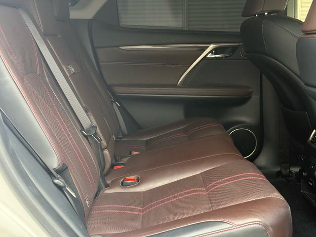 ＲＸ ＲＸ４５０ｈ　バージョンＬ　茶革エアシート・パノラミックビュー・セーフティＳ・純正ナビ・フルセグ・ＨＵＤ・３眼ＬＥＤヘッド・パワーバックドア・ＨＵＤ・リアシートヒーター・オートＨＩビーム・ＥＴＣ２．０・ウッドコンビステア・（58枚目）