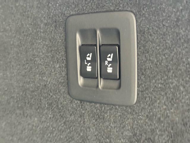 ＲＸ ＲＸ４５０ｈ　バージョンＬ　茶革エアシート・パノラミックビュー・セーフティＳ・純正ナビ・フルセグ・ＨＵＤ・３眼ＬＥＤヘッド・パワーバックドア・ＨＵＤ・リアシートヒーター・オートＨＩビーム・ＥＴＣ２．０・ウッドコンビステア・（62枚目）