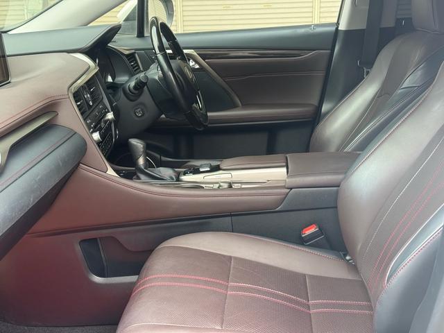 ＲＸ ＲＸ４５０ｈ　バージョンＬ　茶革エアシート・パノラミックビュー・セーフティＳ・純正ナビ・フルセグ・ＨＵＤ・３眼ＬＥＤヘッド・パワーバックドア・ＨＵＤ・リアシートヒーター・オートＨＩビーム・ＥＴＣ２．０・ウッドコンビステア・（69枚目）