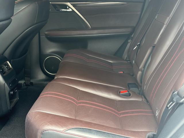 ＲＸ ＲＸ４５０ｈ　バージョンＬ　茶革エアシート・パノラミックビュー・セーフティＳ・純正ナビ・フルセグ・ＨＵＤ・３眼ＬＥＤヘッド・パワーバックドア・ＨＵＤ・リアシートヒーター・オートＨＩビーム・ＥＴＣ２．０・ウッドコンビステア・（73枚目）