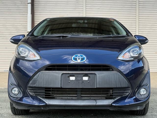 アクア Ｓスタイルブラック　後期／９インチナビ／バックカメラ／フルセグＴＶ／ＬＥＤヘッド／Ｂｌｕｅｔｏｏｔｈ／ＣＤ／ＤＶＤ／ドラレコ／ＥＴＣ／オートハイビーム／オートライト／車線逸脱／衝突安全装置／スマートキー／プッシュスタート（2枚目）