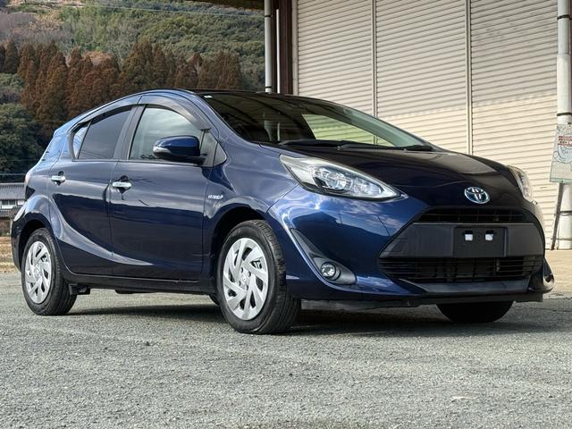 アクア Ｓスタイルブラック　後期／９インチナビ／バックカメラ／フルセグＴＶ／ＬＥＤヘッド／Ｂｌｕｅｔｏｏｔｈ／ＣＤ／ＤＶＤ／ドラレコ／ＥＴＣ／オートハイビーム／オートライト／車線逸脱／衝突安全装置／スマートキー／プッシュスタート（31枚目）