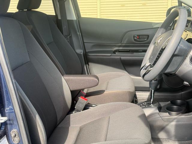 アクア Ｓスタイルブラック　後期／９インチナビ／バックカメラ／フルセグＴＶ／ＬＥＤヘッド／Ｂｌｕｅｔｏｏｔｈ／ＣＤ／ＤＶＤ／ドラレコ／ＥＴＣ／オートハイビーム／オートライト／車線逸脱／衝突安全装置／スマートキー／プッシュスタート（35枚目）