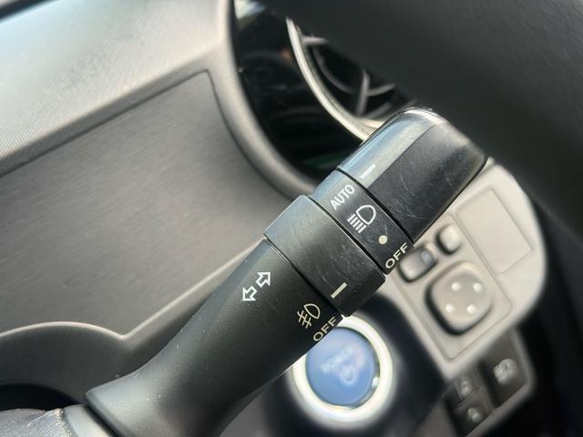 アクア Ｓスタイルブラック　後期／９インチナビ／バックカメラ／フルセグＴＶ／ＬＥＤヘッド／Ｂｌｕｅｔｏｏｔｈ／ＣＤ／ＤＶＤ／ドラレコ／ＥＴＣ／オートハイビーム／オートライト／車線逸脱／衝突安全装置／スマートキー／プッシュスタート（51枚目）