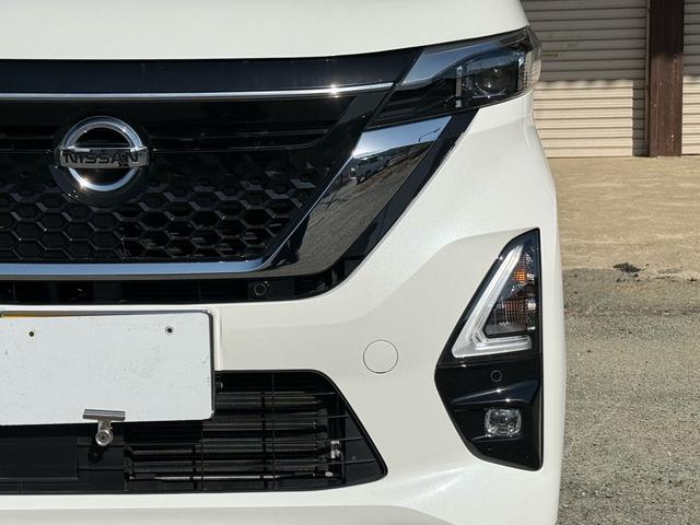 ルークス ハイウェイスター　Ｘ　プロパイロットエディション　純正９型ナビ　アラウンドビューモニター　禁煙車　両側電動ドア　衝突軽減装置　プロパイロット　ドラレコ　フルセグ　Ｂｌｕｅｔｏｏｔｈ再生　ＥＴＣ　ＬＥＤヘッド／フォグ　スマートキー　コーナーセンサー（3枚目）