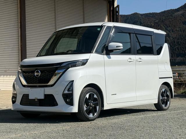 ルークス ハイウェイスター　Ｘ　プロパイロットエディション　純正９型ナビ　アラウンドビューモニター　禁煙車　両側電動ドア　衝突軽減装置　プロパイロット　ドラレコ　フルセグ　Ｂｌｕｅｔｏｏｔｈ再生　ＥＴＣ　ＬＥＤヘッド／フォグ　スマートキー　コーナーセンサー（16枚目）