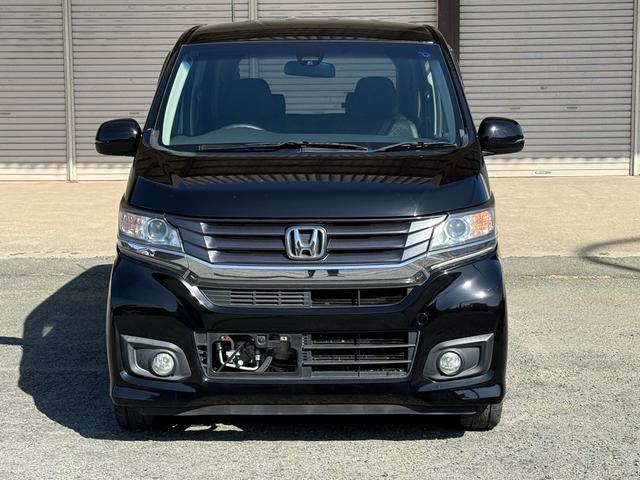 Ｎ－ＷＧＮカスタム Ｇ・ターボパッケージ　８インチナビ　ＴＶ　Ｂｌｕｅｔｏｏｔｈ　ＤＶＤ再生　Ｂモニター　ＣＴＢＡ　パドルシフト　１５インチアルミホイール　コンビシート　ステアリングスイッチ　ウィンカーミラー　プッシュスタート　スマートキー（2枚目）