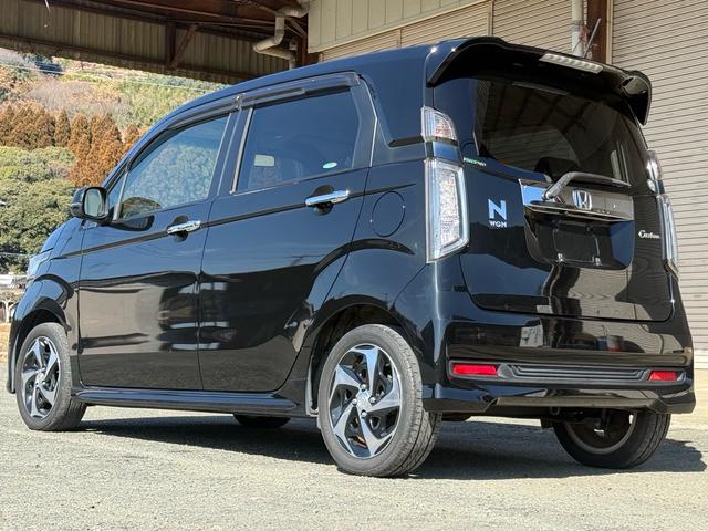 Ｎ－ＷＧＮカスタム Ｇ・ターボパッケージ　８インチナビ　ＴＶ　Ｂｌｕｅｔｏｏｔｈ　ＤＶＤ再生　Ｂモニター　ＣＴＢＡ　パドルシフト　１５インチアルミホイール　コンビシート　ステアリングスイッチ　ウィンカーミラー　プッシュスタート　スマートキー（17枚目）