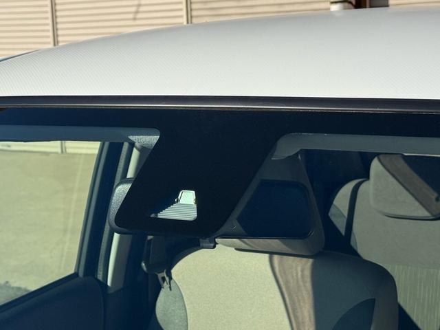 キャスト スタイルＧ　ＳＡＩＩ　ナビ　フルセグＴＶ　ＣＤ・ＤＶＤ再生　Ｂｌｕｅｔｏｏｔｈ　バックカメラ　ＥＴＣ　純正アルミ　衝突軽減ブレーキ　スリップ防止　アイドリングストップ　ＬＥＤヘッドライト　ベンチシート　プッシュスタート（7枚目）