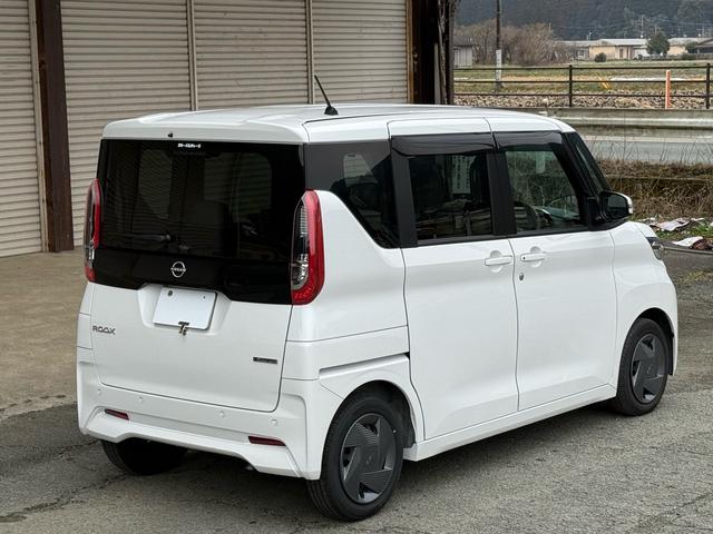 ルークス Ｘ　ナビ　ＴＶ　ＢＴ　ＥＴＣ　全周囲カメラ　両側スライド・片側電動　ナビ　クリアランスソナー　衝突被害軽減システム　オートライト　ＬＥＤヘッドランプ　スマートキー　アイドリングストップ　電動格納ミラー（23枚目）