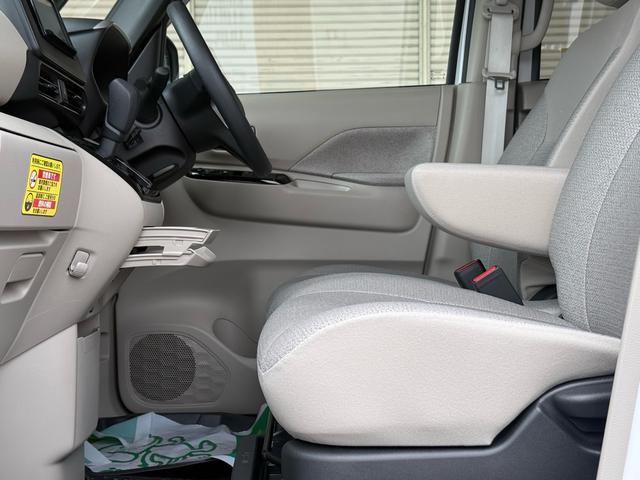 ルークス Ｘ　ナビ　ＴＶ　ＢＴ　ＥＴＣ　全周囲カメラ　両側スライド・片側電動　ナビ　クリアランスソナー　衝突被害軽減システム　オートライト　ＬＥＤヘッドランプ　スマートキー　アイドリングストップ　電動格納ミラー（63枚目）