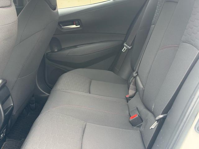 カローラスポーツ ハイブリッドＧ　Ｚ（34枚目）