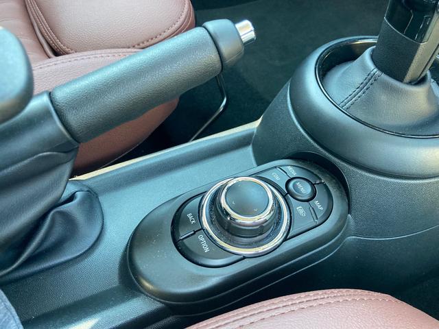 ＭＩＮＩ クーパーＤ　エッセンシャル・トリム　ＡｐｐｌｅＣａｒＰｌａｙ対応　デジタルメーター　ブラックホイール　フロントシートヒーター　前後パークセンサー　ＬＥＤヘッドライト　スマートキー　ドライブレコーダー（31枚目）