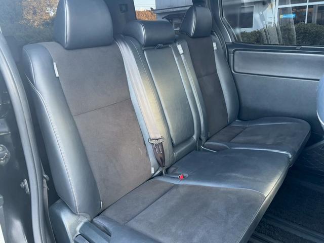 ノア Ｓｉ　ダブルバイビー　ＴＶ＆ナビ　後席モニター　バックカメラ　クルーズコントロール　スマートキー　キーレスエントリー　プッシュスタート　両側電動スライドドア　３列シート　ＬＥＤヘッドライト（42枚目）