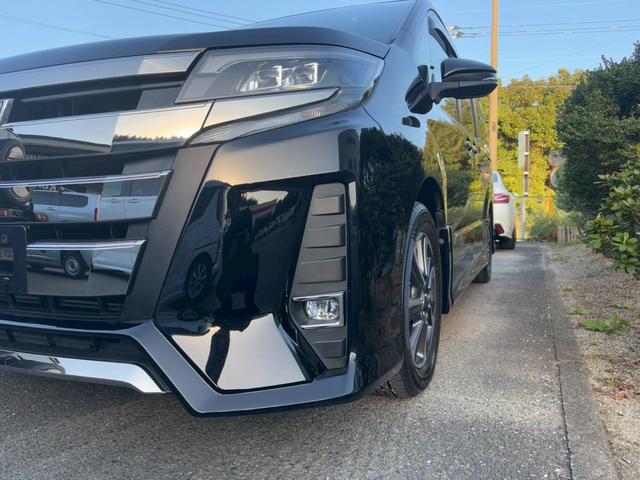 ノア Ｓｉ　ダブルバイビー　ＴＶ＆ナビ　後席モニター　バックカメラ　クルーズコントロール　スマートキー　キーレスエントリー　プッシュスタート　両側電動スライドドア　３列シート　ＬＥＤヘッドライト（59枚目）