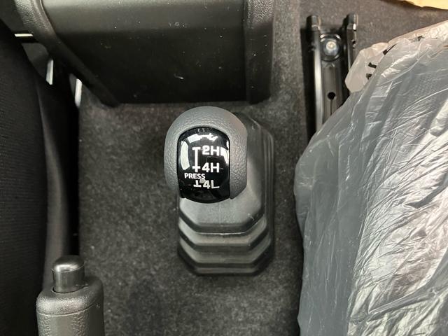 ジムニー ＸＬ　４ＷＤ　シートヒーター　クリアランスソナー　キーレスエントリー　スマートキー　ダウンヒルアシストコントロール（26枚目）