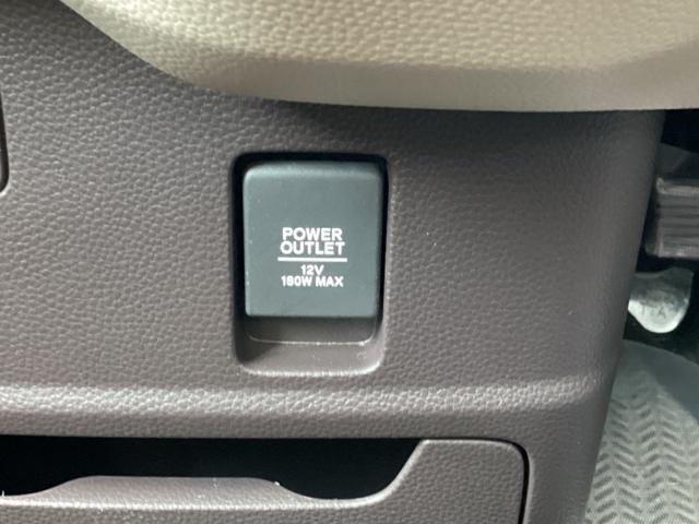 N-BOX G・Lホンダセンシング ナビ装着用スペシャルパッケージ+ETC車載器フルオート・エアコンディショナーリア左側パワースライドドア Aストップ ESC キーフリーシステム LEDライト バックM USB スマートキー クルコン(26枚目)