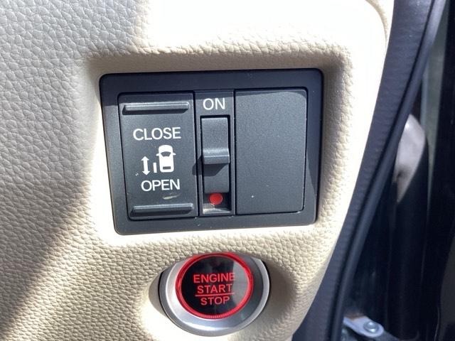 N-BOX G・Lホンダセンシング ナビ装着用スペシャルパッケージ+ETC車載器フルオート・エアコンディショナーリア左側パワースライドドア Aストップ ESC キーフリーシステム LEDライト バックM USB スマートキー クルコン(33枚目)